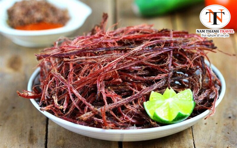Món thịt trâu gác bếp  Món thịt trâu gác bếp