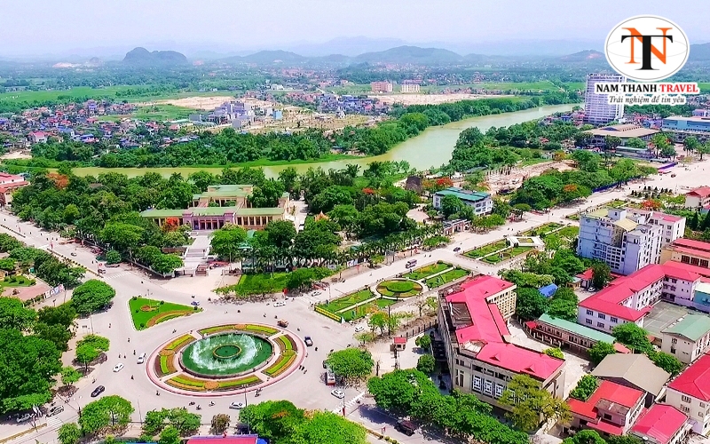 Thái Nguyên là một vùng trung du nằm ở miền núi Đông Bắc Bộ