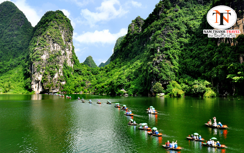 Du kh&aacute;ch n&ecirc;n đến B&igrave;nh Định v&agrave;o m&ugrave;a h&egrave;