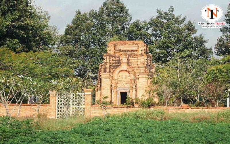 Tháp Chót Mạt Tháp Chót Mạt