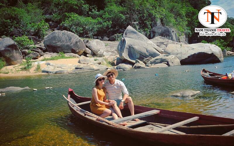 Khu du lịch Hầm H&ocirc;&nbsp;