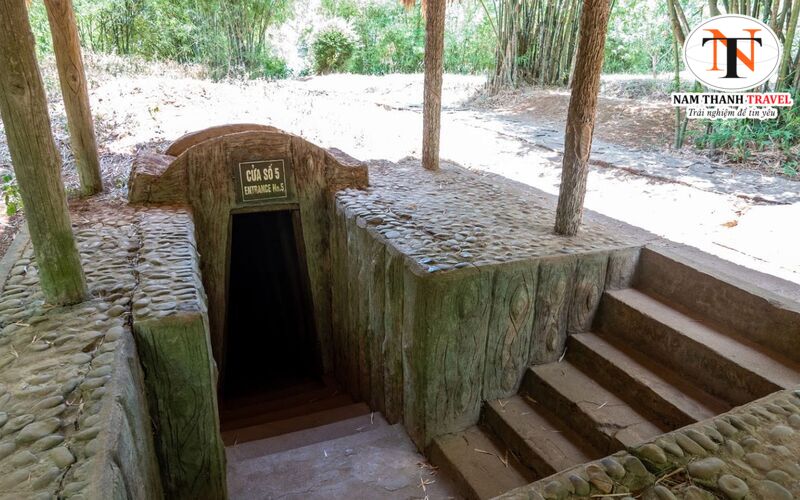 Địa đạo Vịnh Mốc