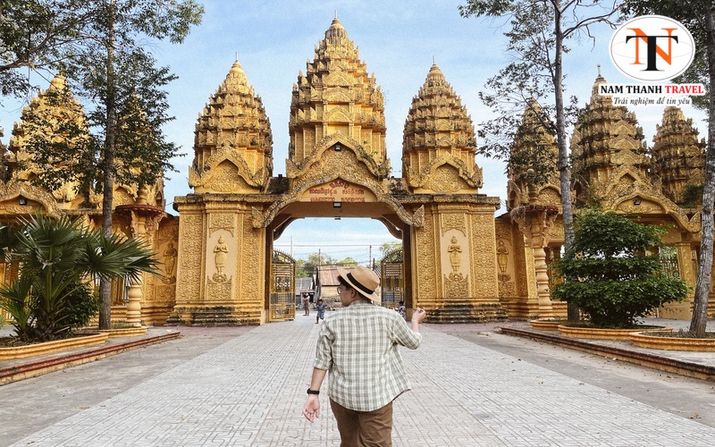 Tr&agrave; Vinh nổi tiếng với nhiều khu du lịch tuyệt đẹp