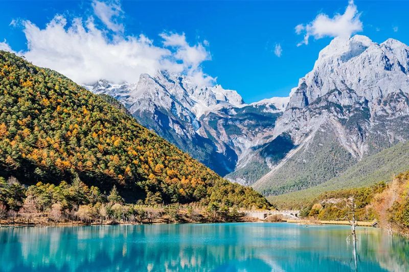 Những điểm địa điểm nổi tiếng phải gh&eacute; thăm khi đi tour Lệ Giang - Shangrila