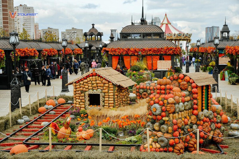 Ch&ugrave;m tour du lịch Nga m&ugrave;a thu trọn g&oacute;i tại Nam Thanh Travel